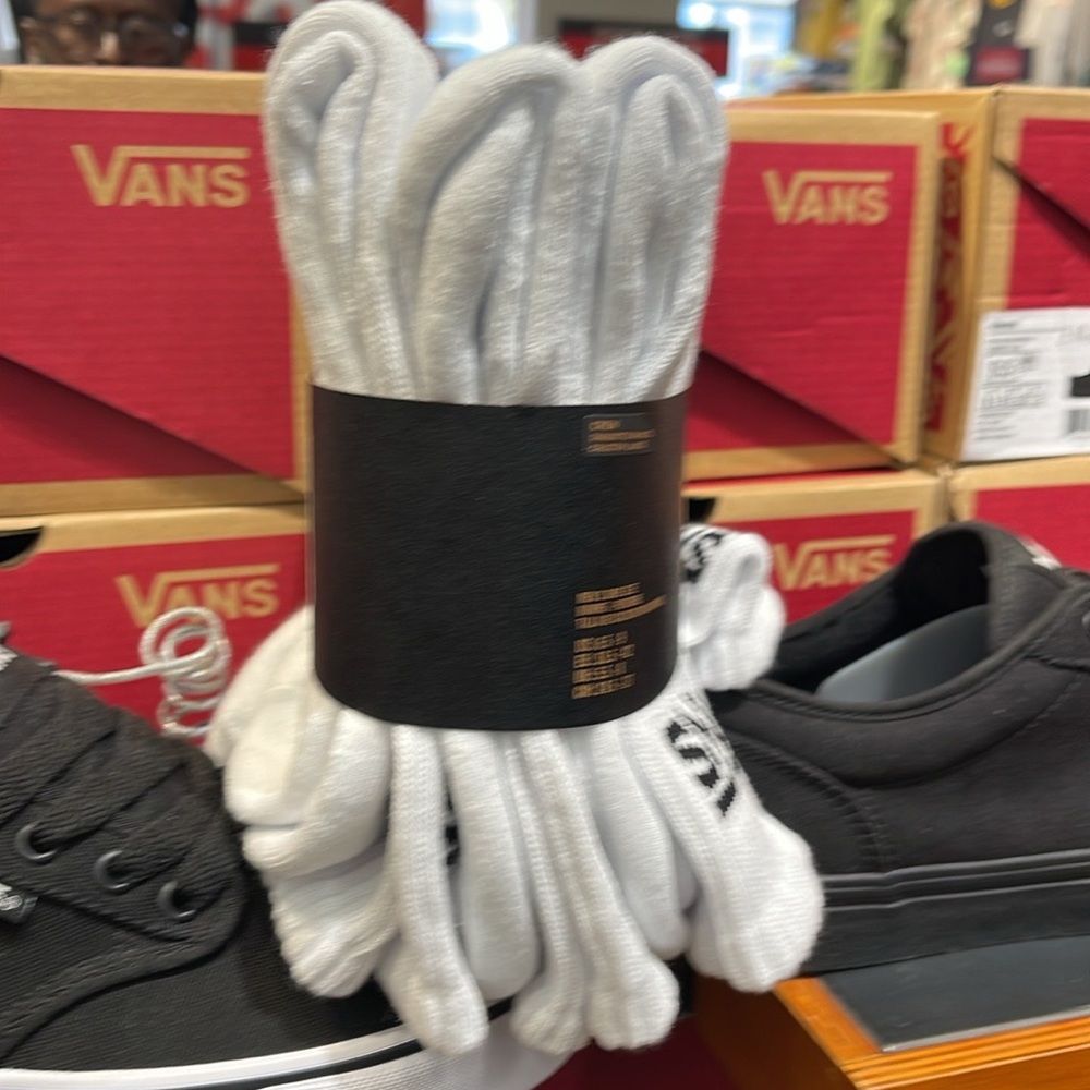 Vans Socks 6 pairs set CREW VANS.
"OFF THE WALL" White/Black 
NWT - Picture 15 of 16